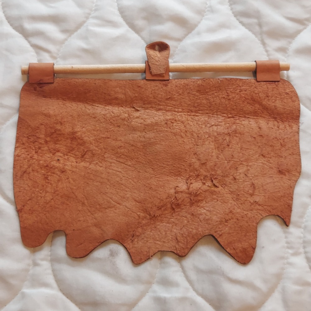 Patagonia Chile Tierra del Fuego Leather Penguin Wall Hanging Souvenir 6.5x9 - Picture 5 of 5